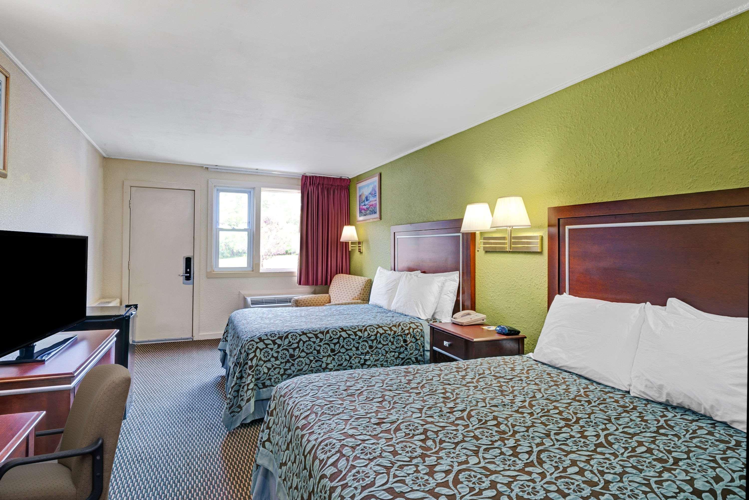 Days Inn By Wyndham Киттери Экстерьер фото